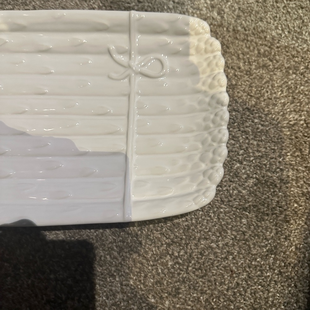 Rectangular Neuwirth White Asparagus Ceramic Serving Platter - Picture 3 of 4